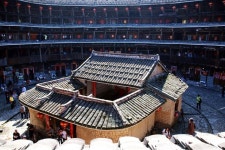 손님이 제대로 주인 행세…객가상인과 푸젠성 토루