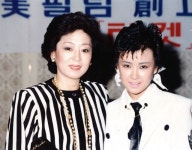 [플래시백 한국 영화 100년] ‘사랑하기에 헤어져요’ 스캔들 넘어 전설이 된 김지미