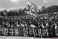 광주의 5월, 보고 들은 것만으로도 삶이 송두리째 흔들리는…