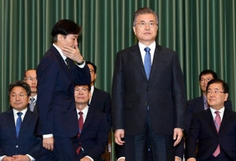 [포토]문대통령, 조국 장관 임명후 대국민성명 발표