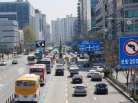 “태그 오류 없게” 경기도, 교통카드 단말기 전수 교체