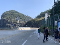 일주도로 완전 개통 반년… 울릉주민 행복한 비명