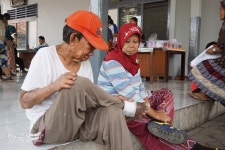 [슬라맛빠기! 인도네시아] 印尼의 소록도 마을, 절망 속 아이들이 꿈을 되찾았다
