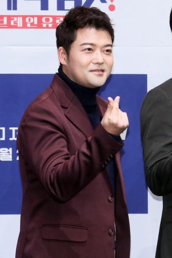 [현장 비하인드] ‘이혜성’ 전현무, 연인+프로그램 향한 배려심 빛난 ‘프로 대처러’