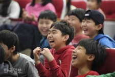 공무원 됐어도 ‘개그 본능’을 어찌 숨기리오… 성동구청 직원 된 김형준