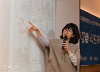 “글자 없이도 모든 것을 말하는 그림책이 출판의 꽃”