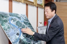 “‘황강의 기적’이뤄내 남부내륙 중심도시로 간다”