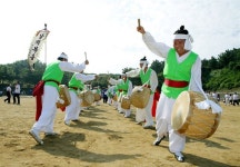 이름도 특이한 날뫼북춤, 경상도 기개 서려있죠