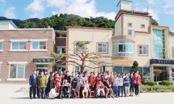 칠곡 중증장애인시설 22명 확진…입소자 어머니 ‘신천지’