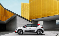 [리뷰] 더욱 개성 넘치는 존재로 변화한 시트로엥 C3