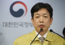 “이제 줄 서지 마세요”…약국별 마스크 수량 공개 앱 출시된다
