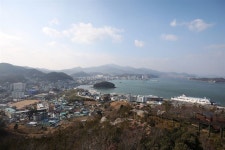구계등 몽돌해변 ‘또르르~’ …청산도 유채꽃은 ‘봄의 왈츠’