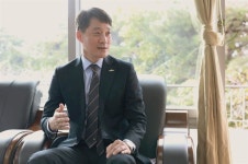 “사회복지사는 우리 사회에서 없어서는 안 될 전문직입니다”