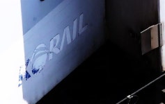 1호선 신길역 탈선 열차는 24년 된 ‘누더기 짬뽕’ 열차