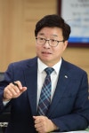 염태영 수원시장 “향약ㆍ두레처럼, 어려움 나누는 시민의 힘 믿었지요”