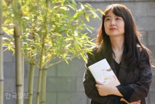 “이상문학상 고발, 문학 향한 환멸 극복하기 위한 일”