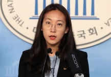 [똑똑, 뉴구세요?] ‘권력지향형’ 둘째언니 장혜영, 정의당을 확 뒤집어놓을까