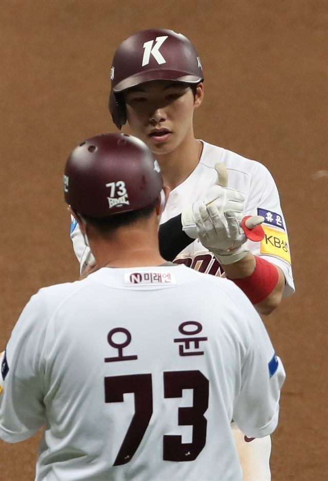 김혜성, 트리플A 두 번째 경기서 2루타와 3루타로 4타점 기록하여 팀을 승리로 이끌어내며 화려한 활약으론!