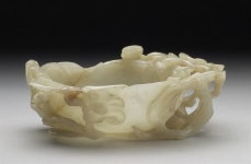 [조선왕실의 취향] 공주의 옥잔에 장식된 용… 술 마시면 죽는 벌레가 되다