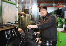 40년 기술 대 끊기지 않게 가업 승계로 도시제조업 살린다