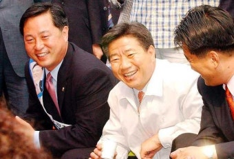 [똑똑 뉴구세요?] 김두관은 왜 '인국공 논란'의 중심에 섰나... 이장→장관 '리틀 노무현'?