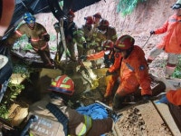 평택 공장에 흙더미 쏟아져…30대 근로자 3명 사망