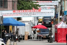 수원서 1주일 새 나온 확진자 중 69%가 종교시설 관련