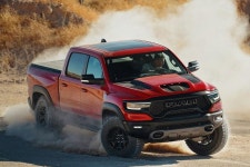 [리뷰] 오프로드에 대한 램의 의지, 2020 램 1500 TRX