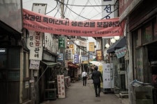 [뷰엔] 재생 사라진 을지로의 비명, 30년차 장인들이 쫓겨난다