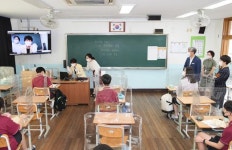 코로나 학력격차, 실시간 쌍방향 온라인 수업으로 극복