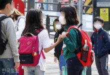 여름에 헤어져 가을에 만났다... 반갑다 친구야~