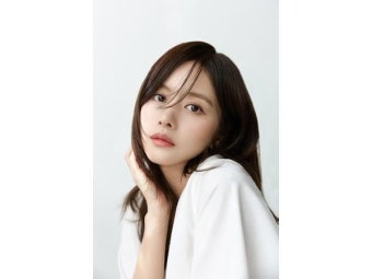 한보름, 정려원·손담비·정수정과 한솥밥…