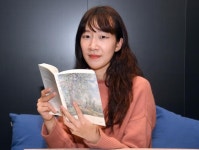 [2020 한국일보문학상] [알립니다] 제53회 한국일보문학상에 백수린 여름의 빌라