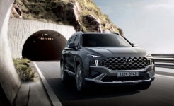 [리뷰] 적극적인 변화를 담아낸 중형 SUV, ‘현대 더 뉴 싼타페’