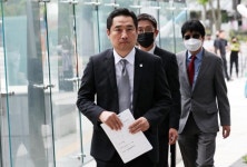강용석 석방 문재인 정권이 탄압 반발