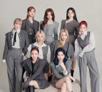 트와이스, 美 '빌보드 200' 72위...자체 최고 경신