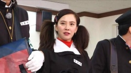 런닝맨 80년대 고등학생으로 변신한 송지효! 본캐 예쁘지효