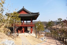 [자박자박 소읍탐방] 예의 따지는 양반 고을에...예술의 끼 충만한 호반 마을