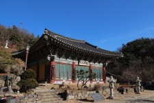 세종시 건축물 첫 보물 탄생...비암사 극락전 2119호 지정