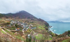 [자박자박 소읍탐방] 쪽빛 바다보다 땀으로 빚은 삶… 마을이 풍경이 된 그곳