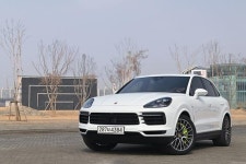 [시승기] 462마력을 품은 전동화 SUV, 포르쉐 ‘카이엔 e-하이브리드’ 시승기