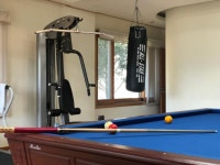 윤중천 원주 별장 가보니… 10년 전 동영상 찍힌 노래방 그대로