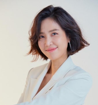 신동미, 저스트엔터行…팔색조 행보에 날개 단다