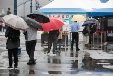 충북 영동서 스크린골프장 發 6명 확진