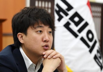 파행한 TV토론…이재명과 이준석의 치열한 공세