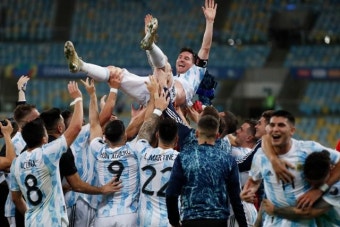 아르헨티나, 브라질 꺾고 남미 축구 최강자 등극... 메시 생애 첫 메이저 대회 우승