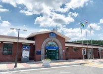 기적 소리 없어도 그리움은 쌓인다… 추억이 달려오는 간이역