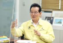 정순균 강남구청장 최다 도서관... 내년엔 영어 특화 도서관
