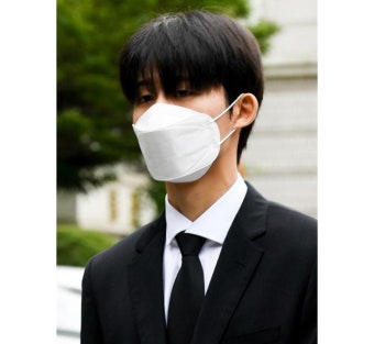 비아이, 징역 3년 구형...父 끝내 눈물 