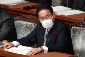문 대통령과 통화만 뺀 日 기시다… 한일관계 접점 안 보인다